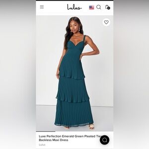 Lulu’s Luxe Perfection Emerald Green Pleated Tiered Backless Maxi Dress | Small